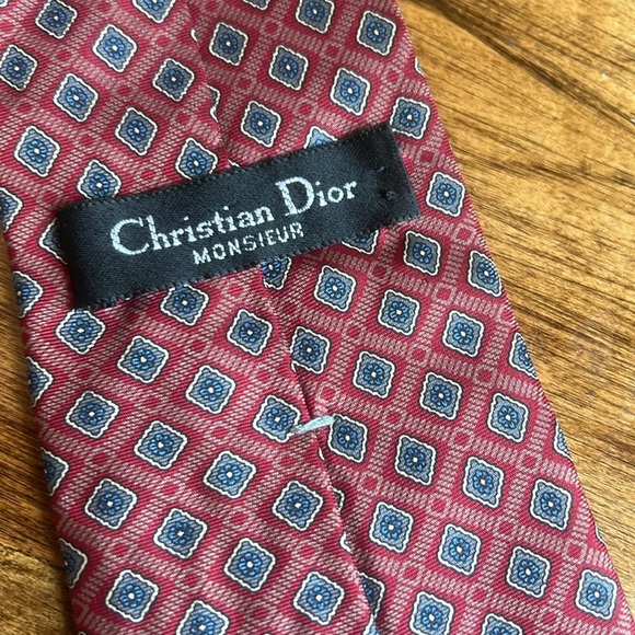 Christian Dior Monsieur 100% Silk Tie. Red Blue Geometric Pattern - Picture 5 of 8